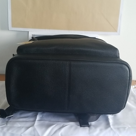 Michael kors backpack- black Brand New - Picture 2 of 7